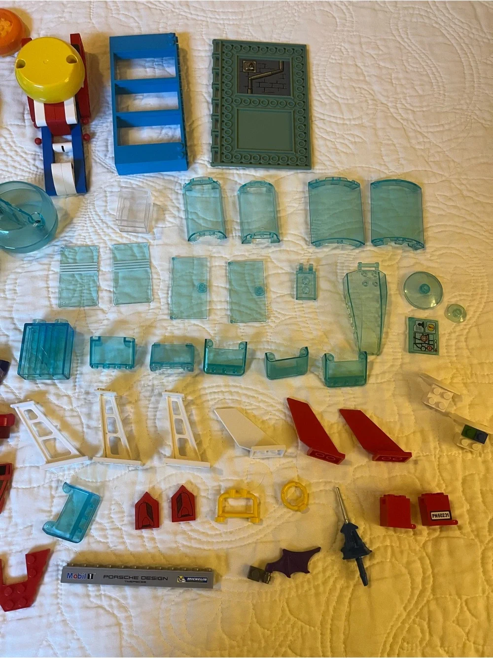 Lego lot contains